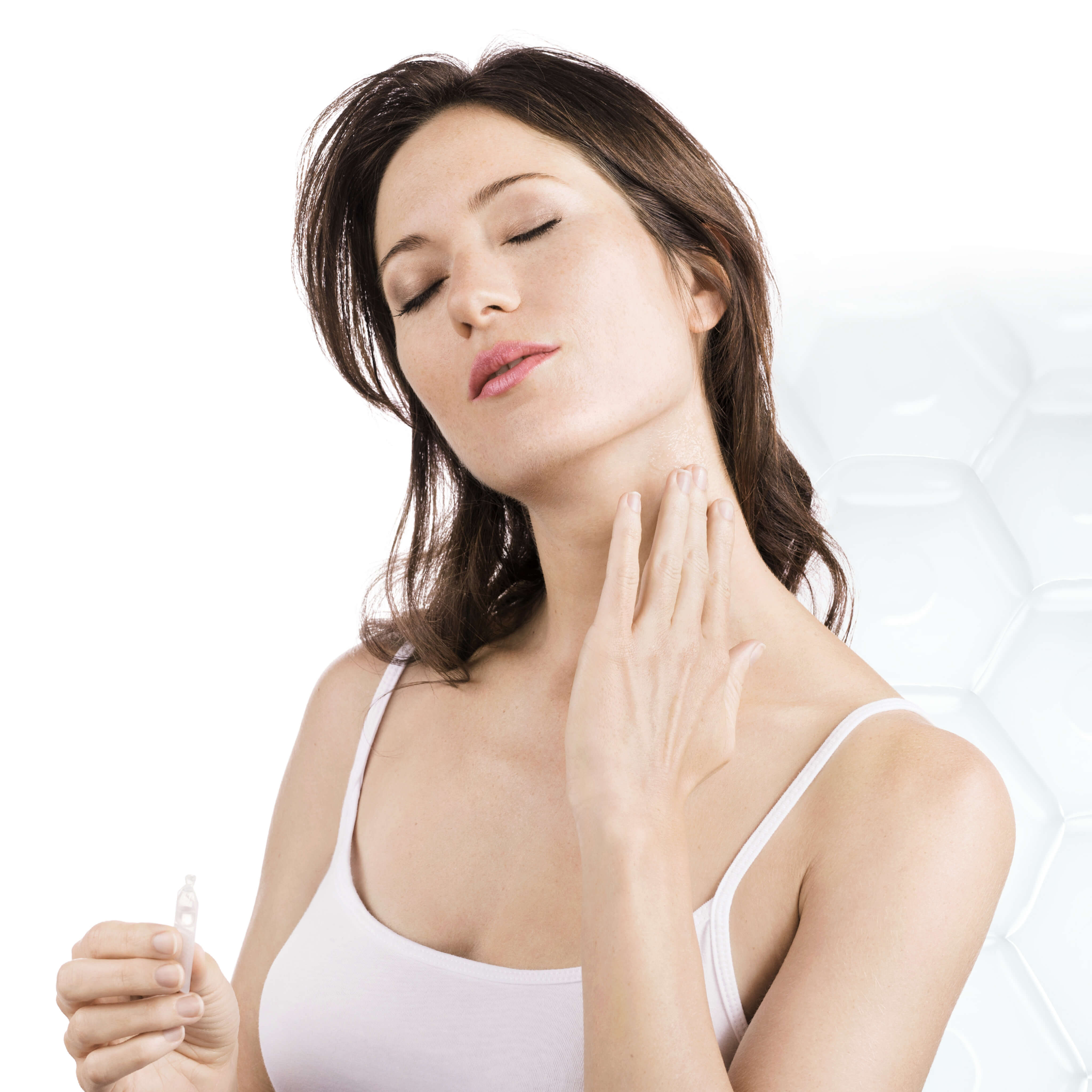 VISCONTOUR&reg; SERUM Anwendung Hero